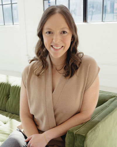 Portrait of Ellie Vincent, counselor in Sugar Land